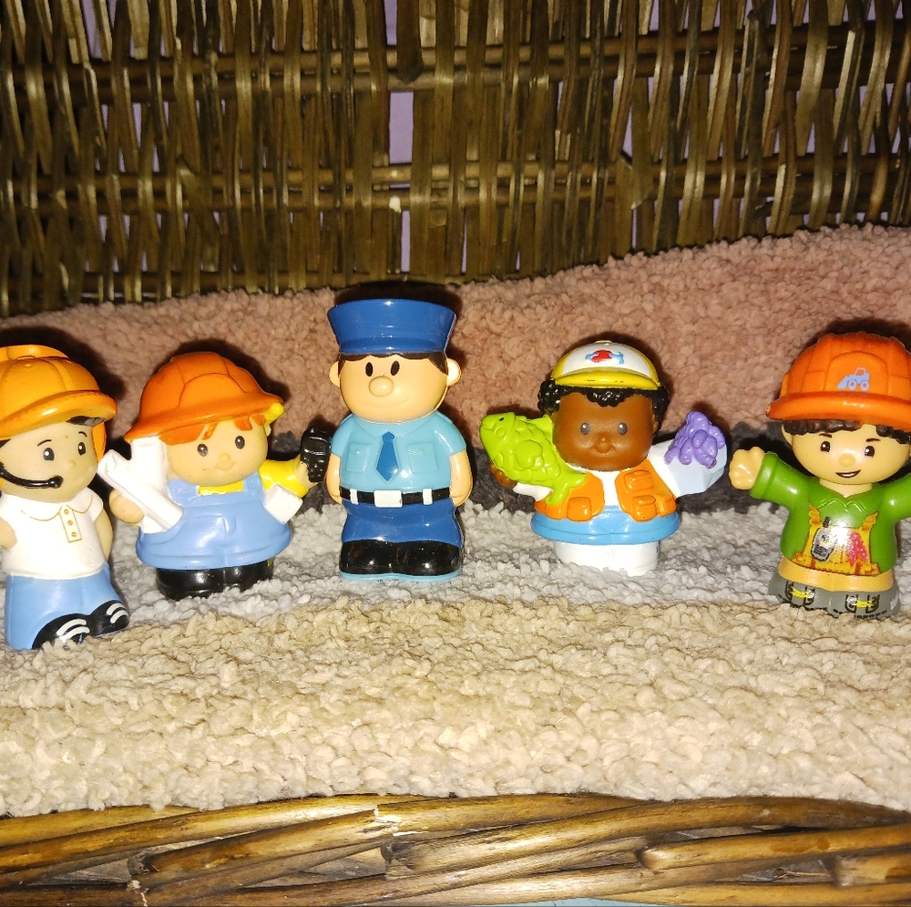 Little People hard at work